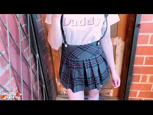 ❤️ Schoolgirl nyedot kontol rumiyin lan jancok tinimbang kelas. ❤❌ Porno ing jv.porn33.top ❌️